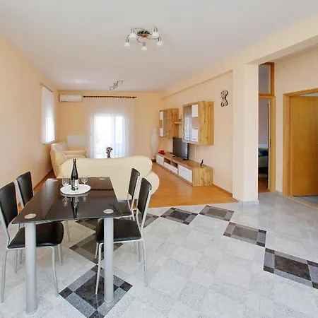 Apartment Golubic Bibinje